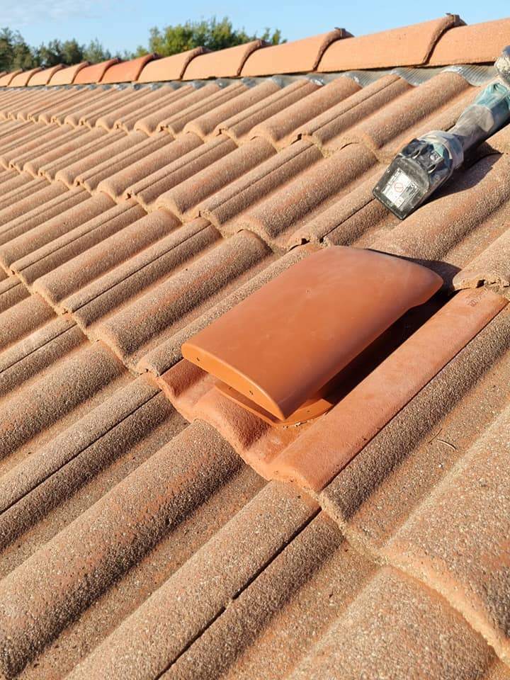 Remplacement de tuile Thiers