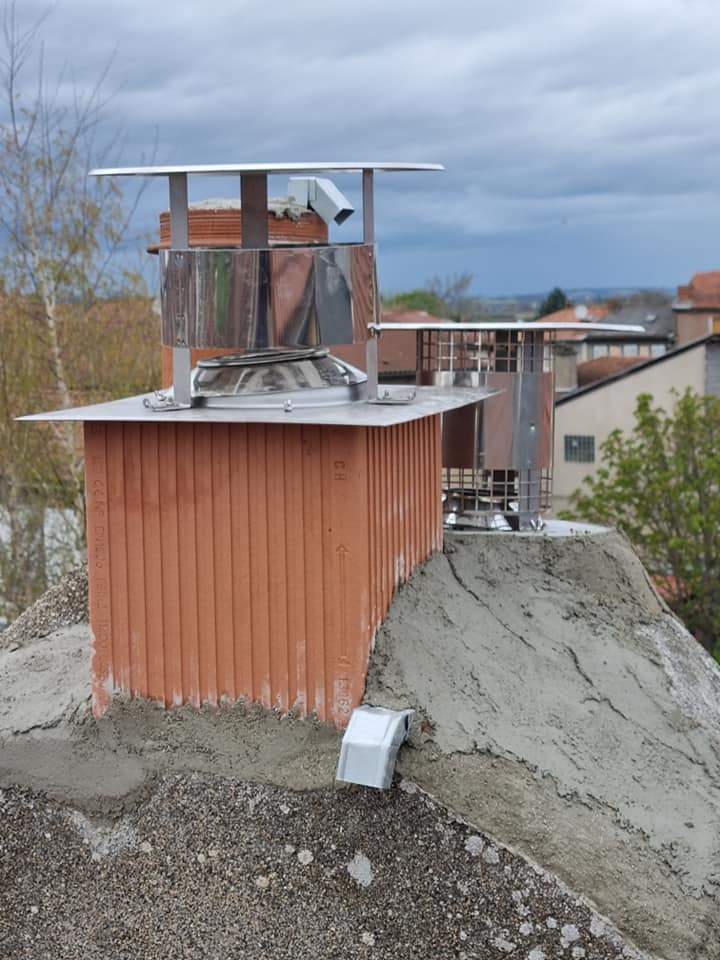 conformité conduit de cheminée Thiers